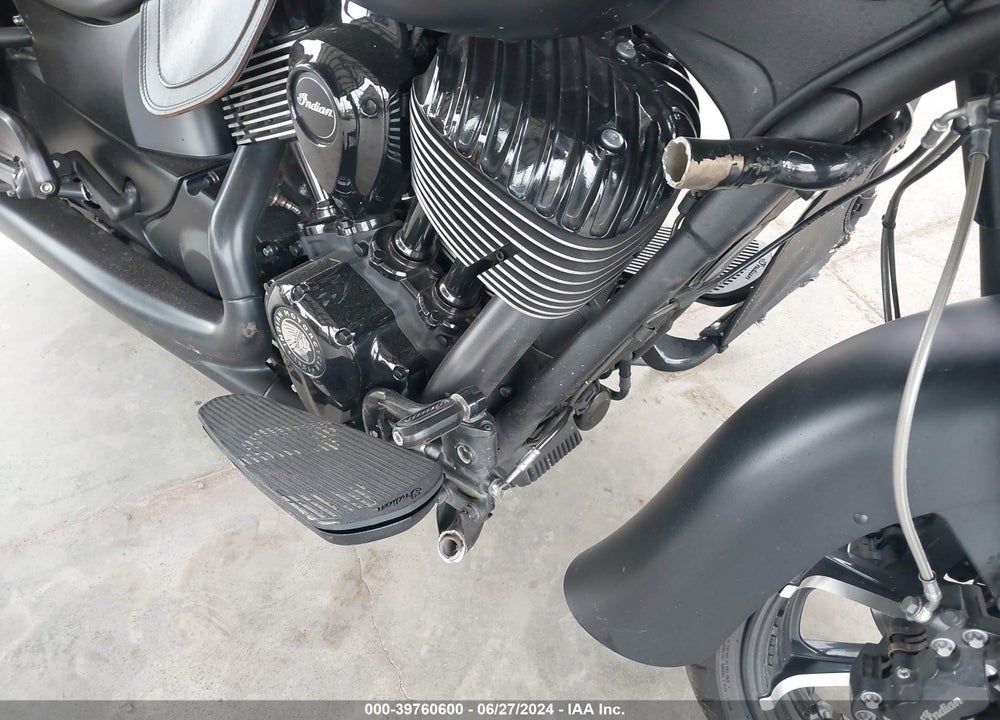 2019 INDIAN MOTORCYCLE CO. CHIEFTAIN DARK HORSE VIN: 56KTCDAA1K3381498
