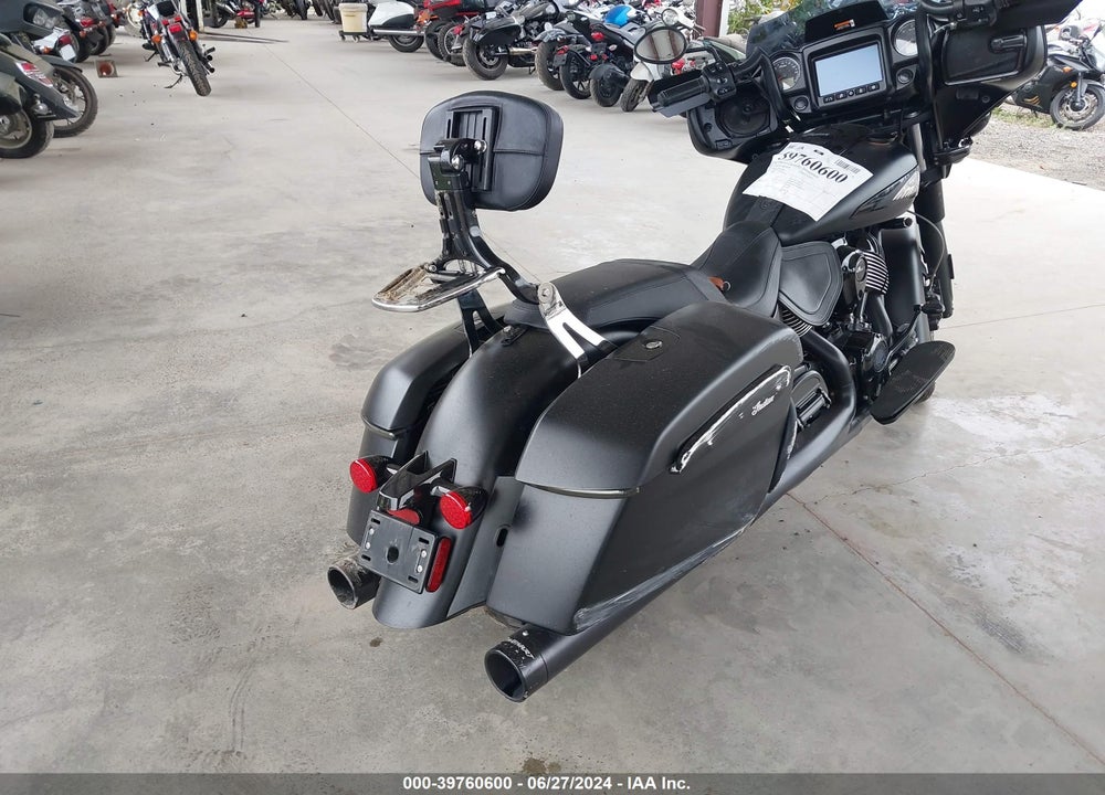 2019 INDIAN MOTORCYCLE CO. CHIEFTAIN DARK HORSE VIN: 56KTCDAA1K3381498