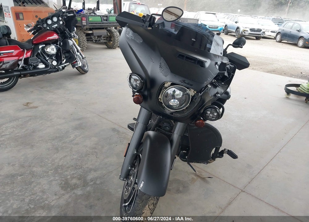 2019 INDIAN MOTORCYCLE CO. CHIEFTAIN DARK HORSE VIN: 56KTCDAA1K3381498