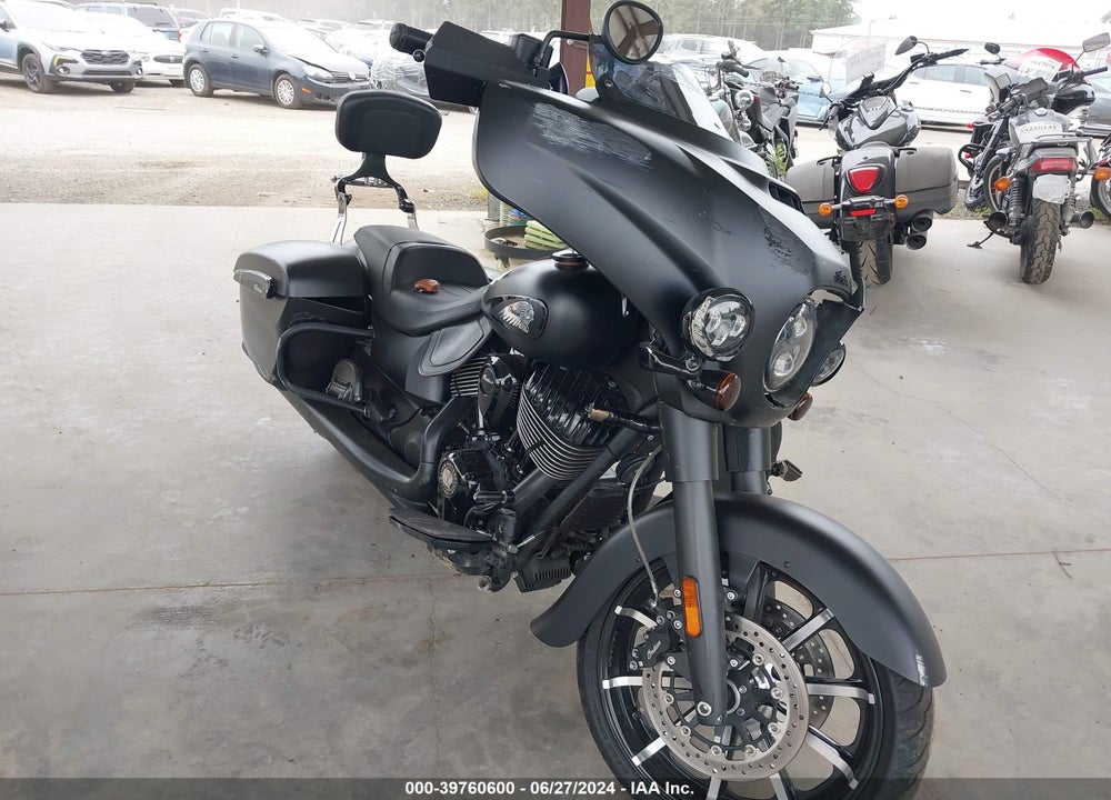 2019 INDIAN MOTORCYCLE CO. CHIEFTAIN DARK HORSE VIN: 56KTCDAA1K3381498