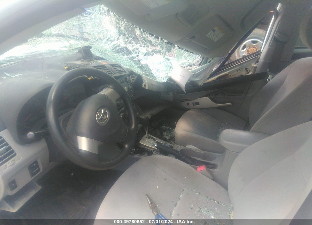 2011 TOYOTA COROLLA LE VIN: JTDBU4EE2BJ102826