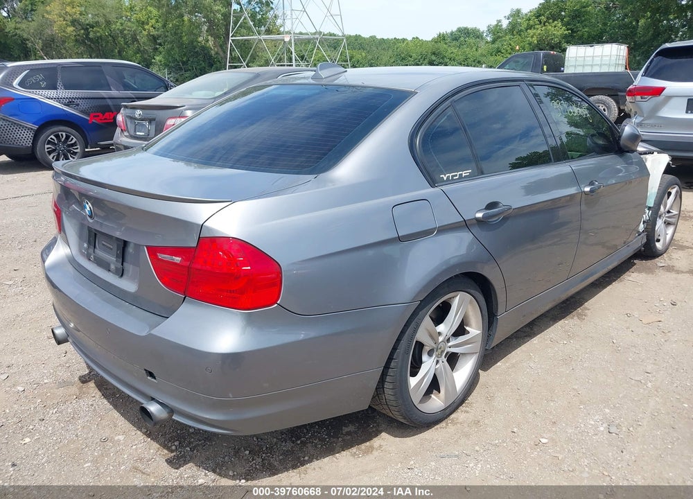 2011 BMW 335I VIN: WBAPM5G55BNN00188