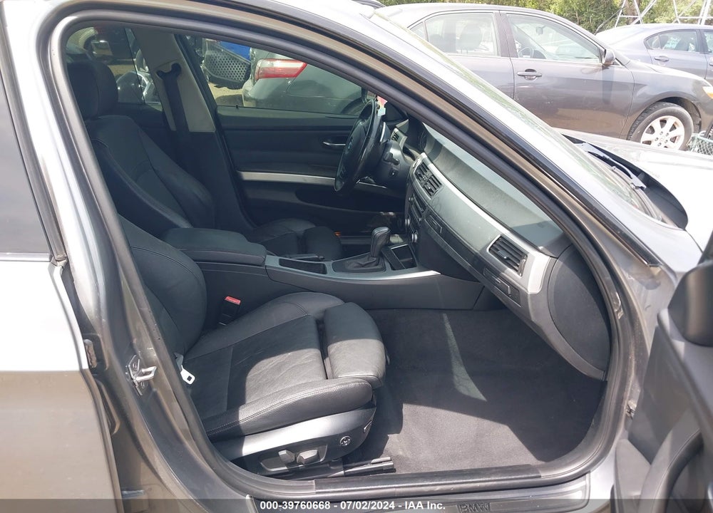 2011 BMW 335I VIN: WBAPM5G55BNN00188
