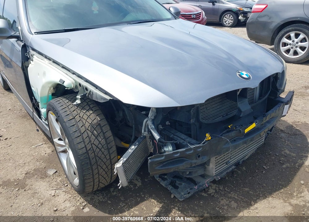 2011 BMW 335I VIN: WBAPM5G55BNN00188
