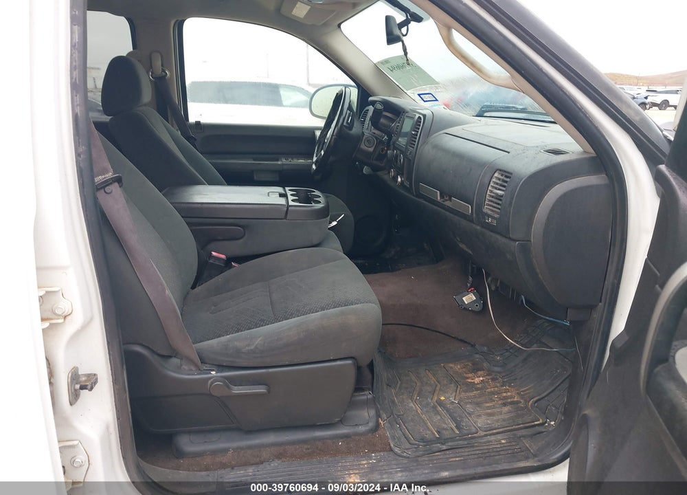 2007 CHEVROLET SILVERADO 2500HD LT1 VIN: 1GCHK23K57F538903