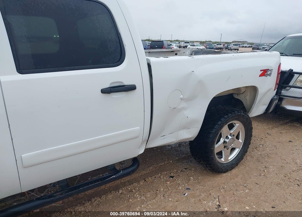 2007 CHEVROLET SILVERADO 2500HD LT1 VIN: 1GCHK23K57F538903