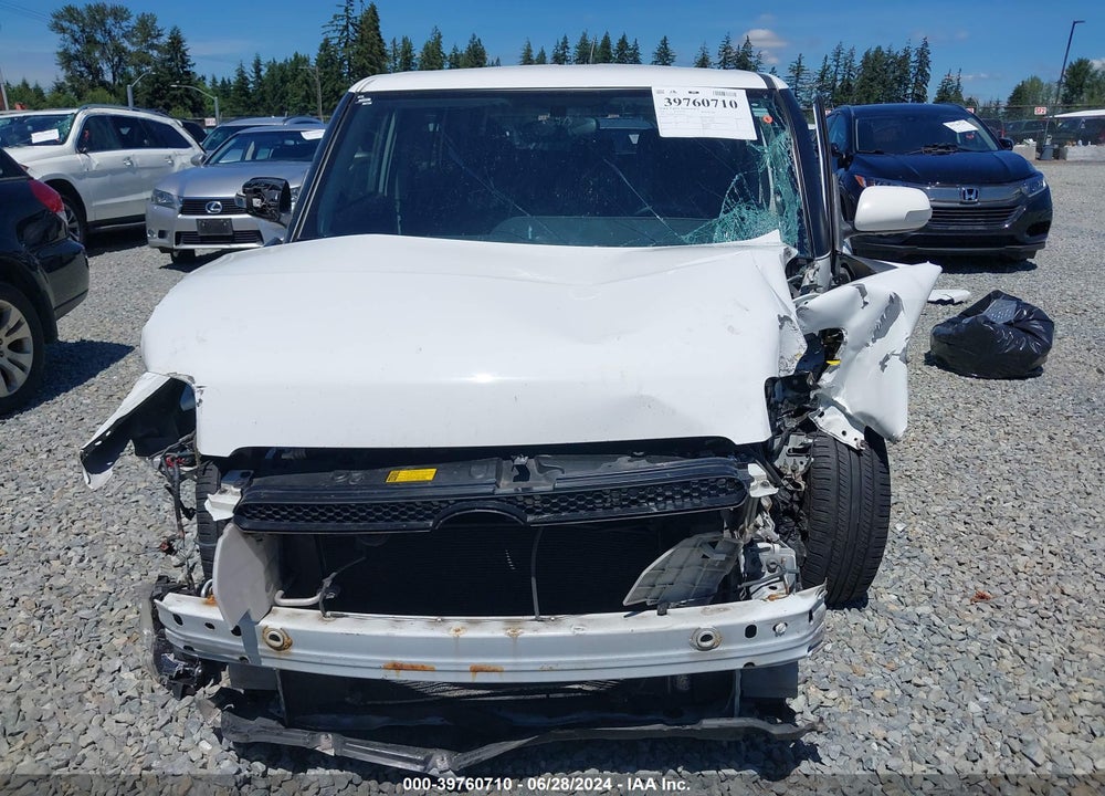 2015 SCION XB VIN: JTLZE4FE1FJ076725