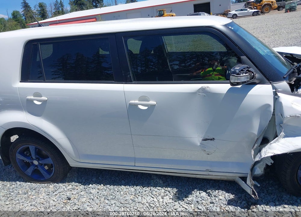 2015 SCION XB VIN: JTLZE4FE1FJ076725