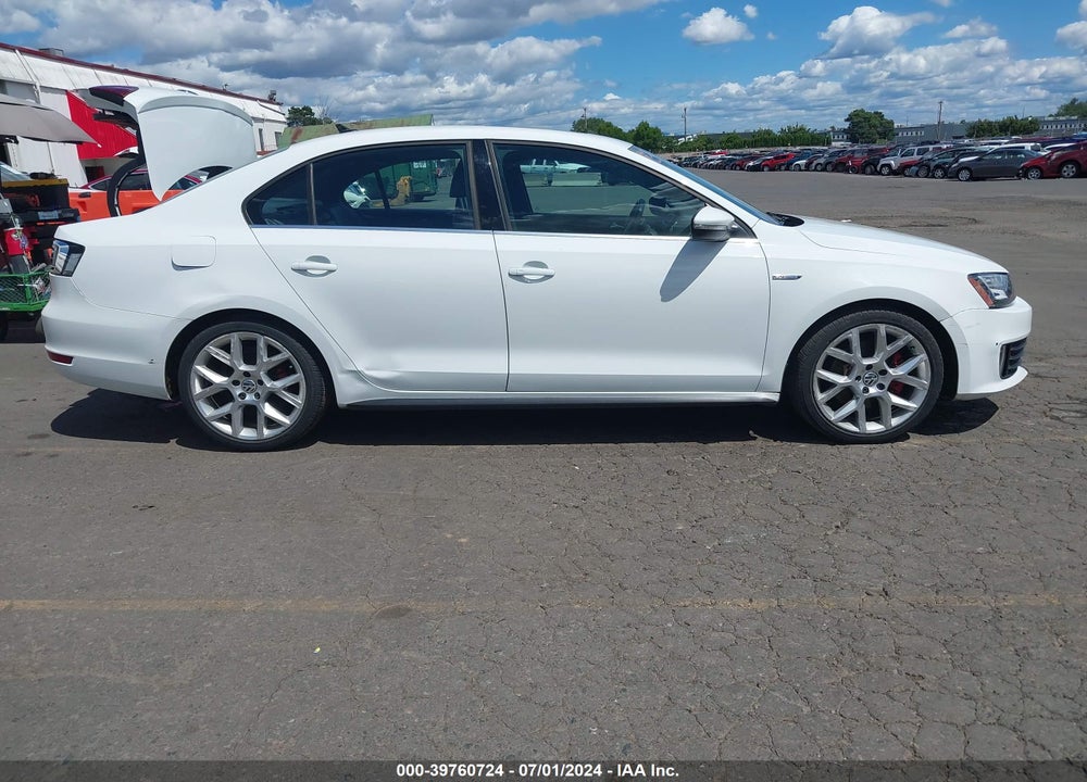 2014 VOLKSWAGEN JETTA GLI EDITION 30 W/NAV VIN: 3VW4T7AJ5EM290116