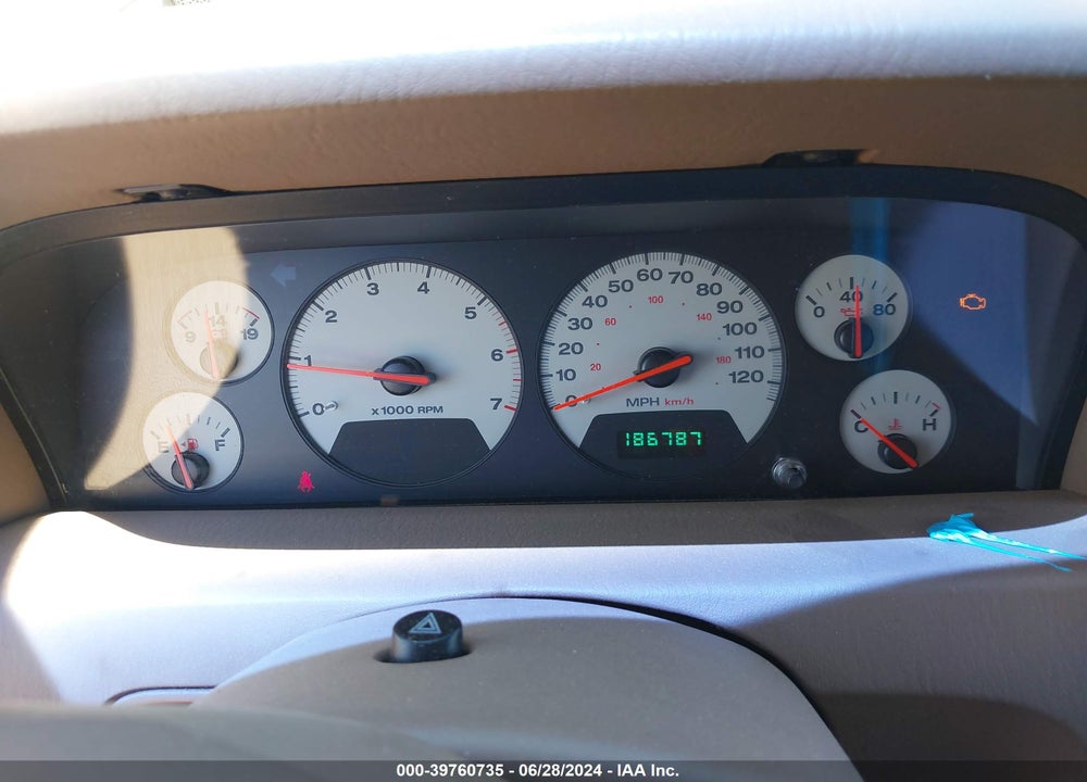 2001 JEEP GRAND CHEROKEE LIMITED VIN: 1J4GW58N71C716446