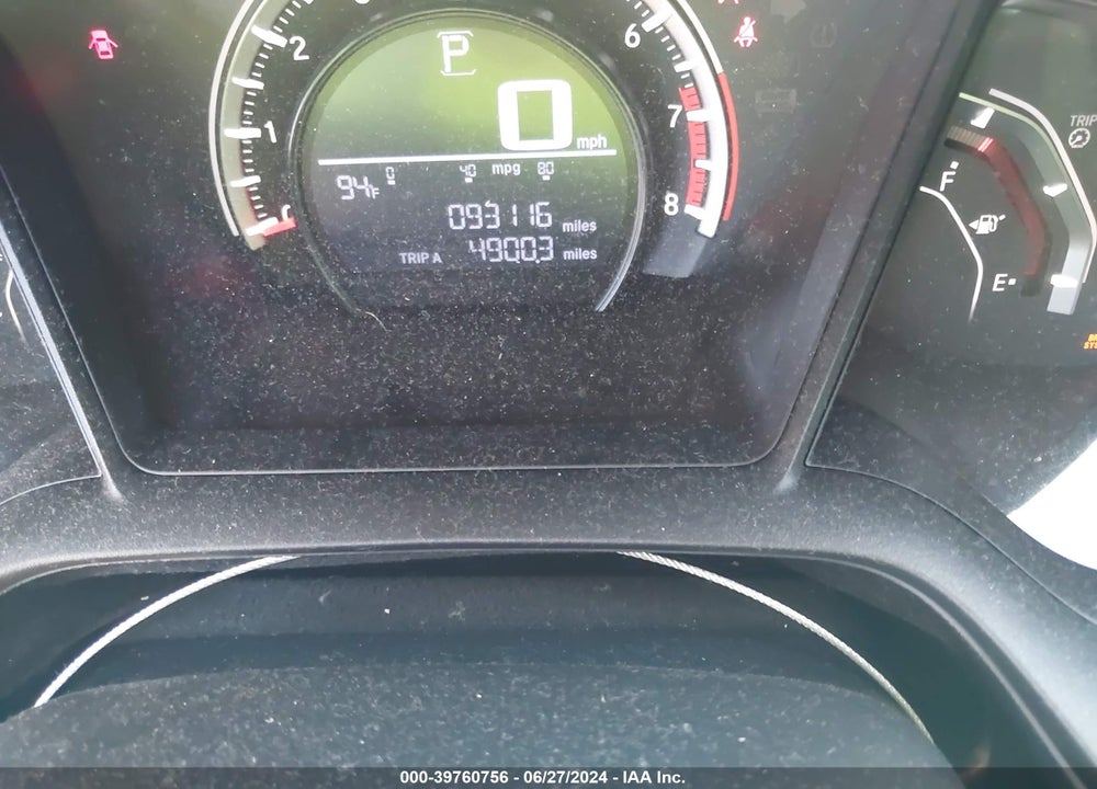 2018 HONDA CIVIC LX VIN: 2HGFC2F5XJH553074