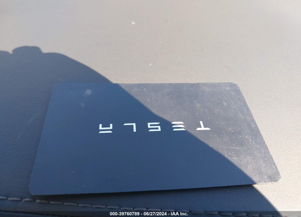 2022 TESLA MODEL S PLAID TRI MOTOR ALL-WHEEL DRIVE VIN: 5YJSA1E63NF461520