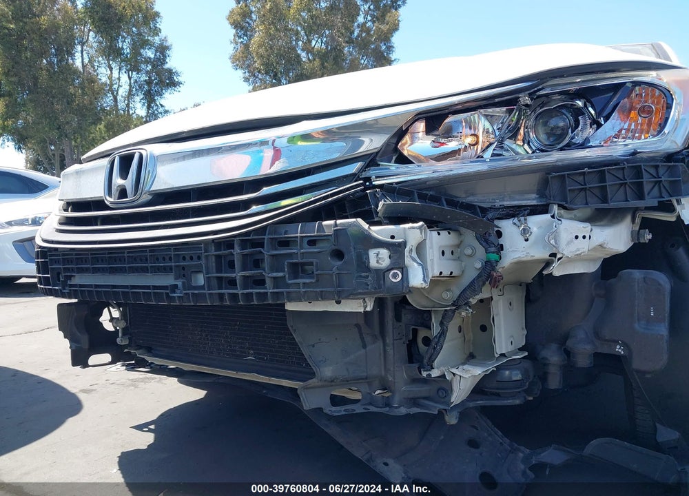 2017 HONDA ACCORD LX VIN: 1HGCR2F31HA198174