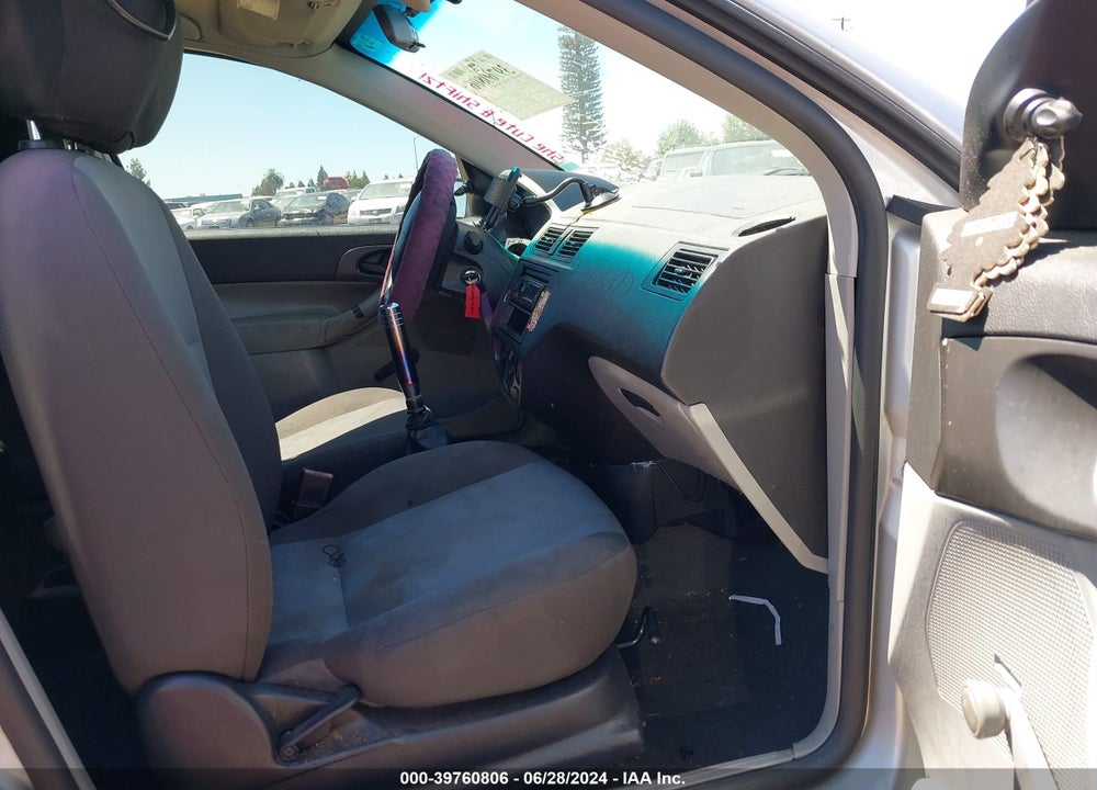 2007 FORD FOCUS S/SE/SES VIN: 1FAFP34N47W205024