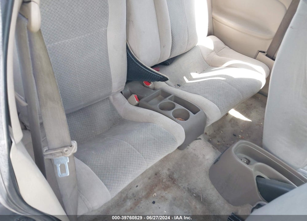 1997 SATURN SC SC2 VIN: 1G8ZG1278VZ381869