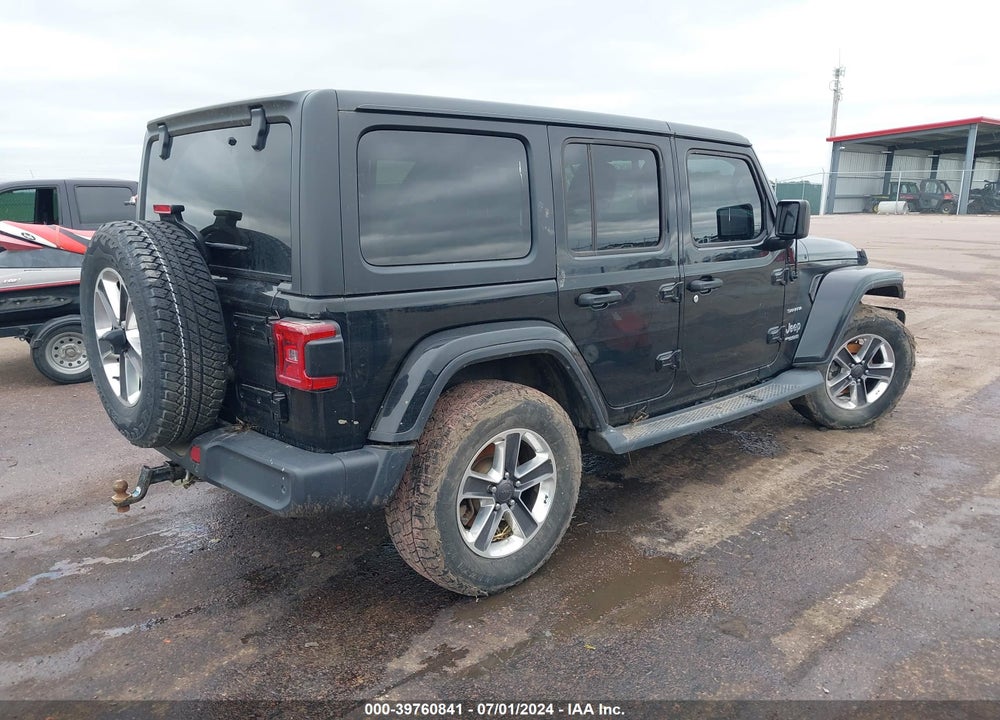 2019 JEEP WRANGLER UNLIMITED SAHARA 4X4 VIN: 1C4HJXEGXKW533035