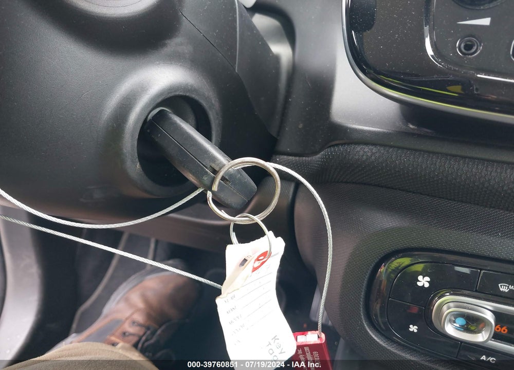 2016 SMART FORTWO PASSION/PRIME/PROXY/PURE VIN: WMEFJ5DA5GK057222