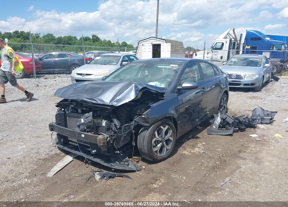 2020 KIA FORTE LXS VIN: 3KPF24AD8LE185780