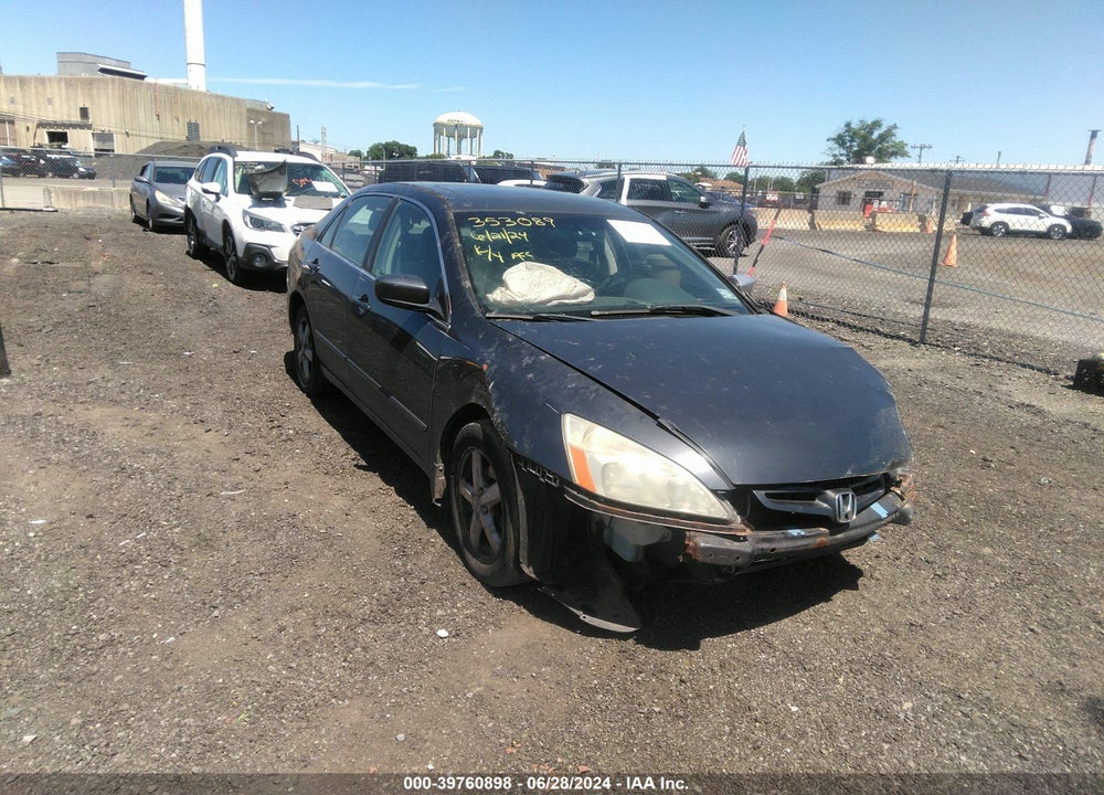 2003 HONDA ACCORD 2.4 EX VIN: 1HGCM56643A090800