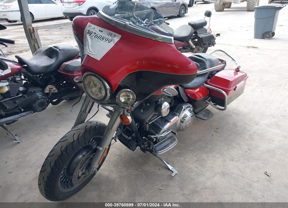 2011 HARLEY-DAVIDSON FLHTK VIN: 1HD1KEM14BB626557