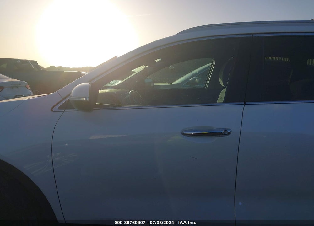 2020 KIA SORENTO 2.4L LX VIN: 5XYPG4A33LG707912