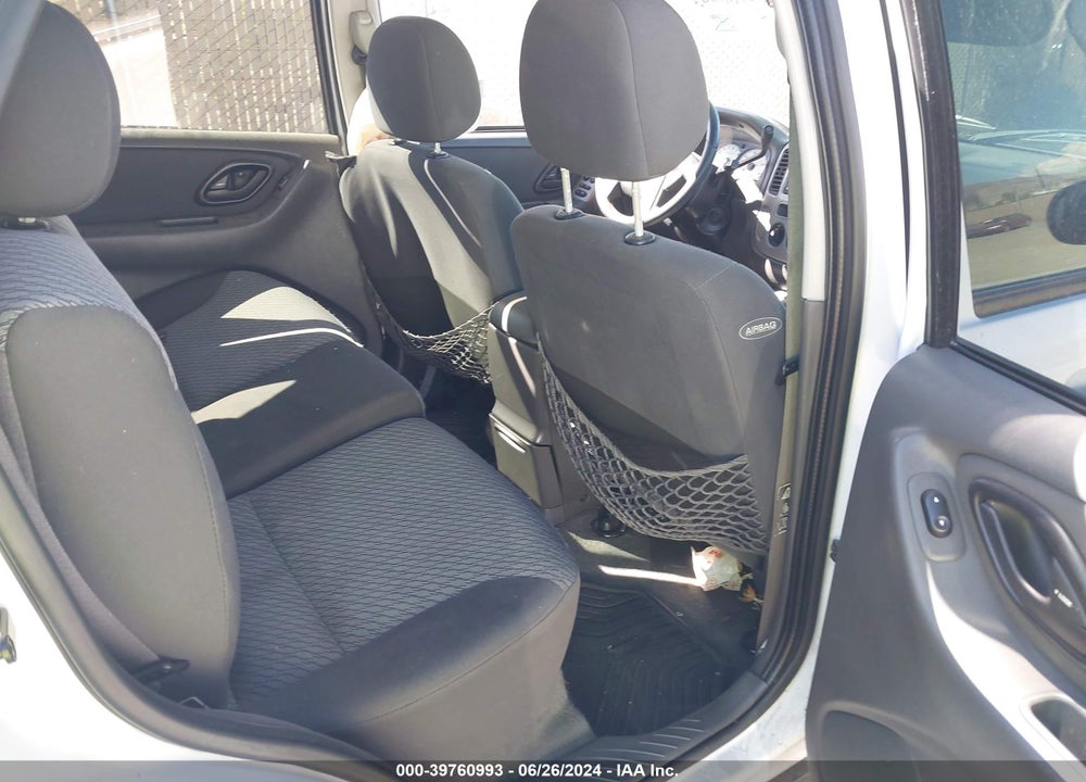 2004 FORD ESCAPE XLT VIN: 1FMCU03134KA55957