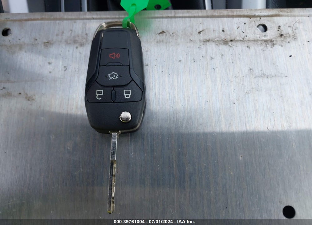 2013 FORD FUSION SE VIN: 3FA6P0HR6DR370809