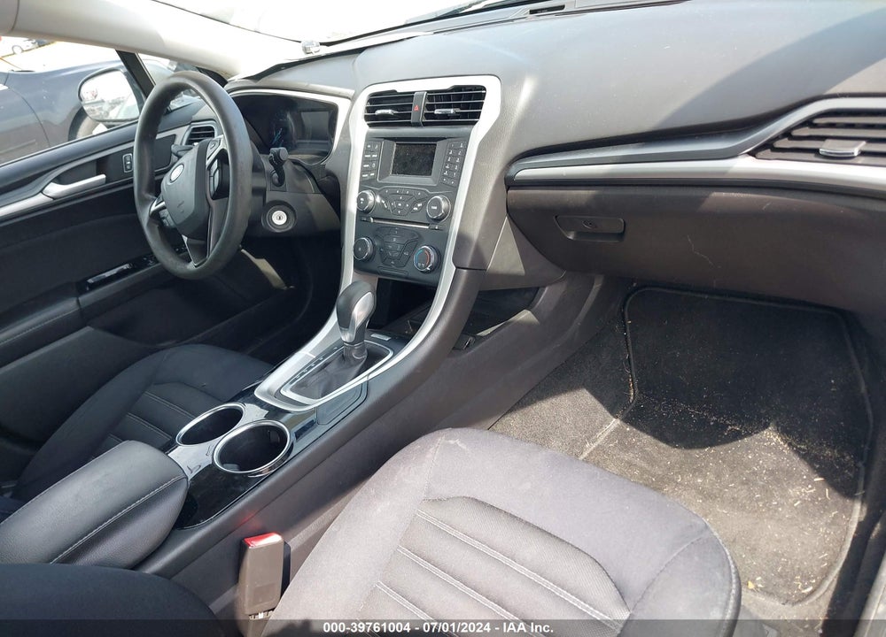 2013 FORD FUSION SE VIN: 3FA6P0HR6DR370809