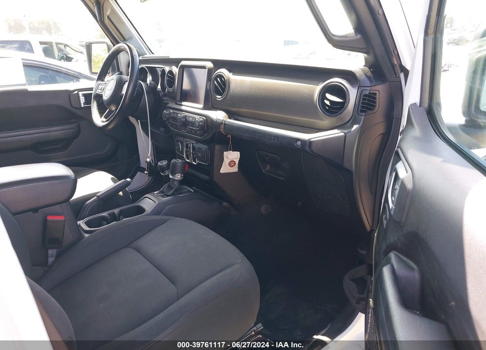 2021 JEEP WRANGLER UNLIMITED SPORT S 4X4 VIN: 1C4HJXDG9MW827255