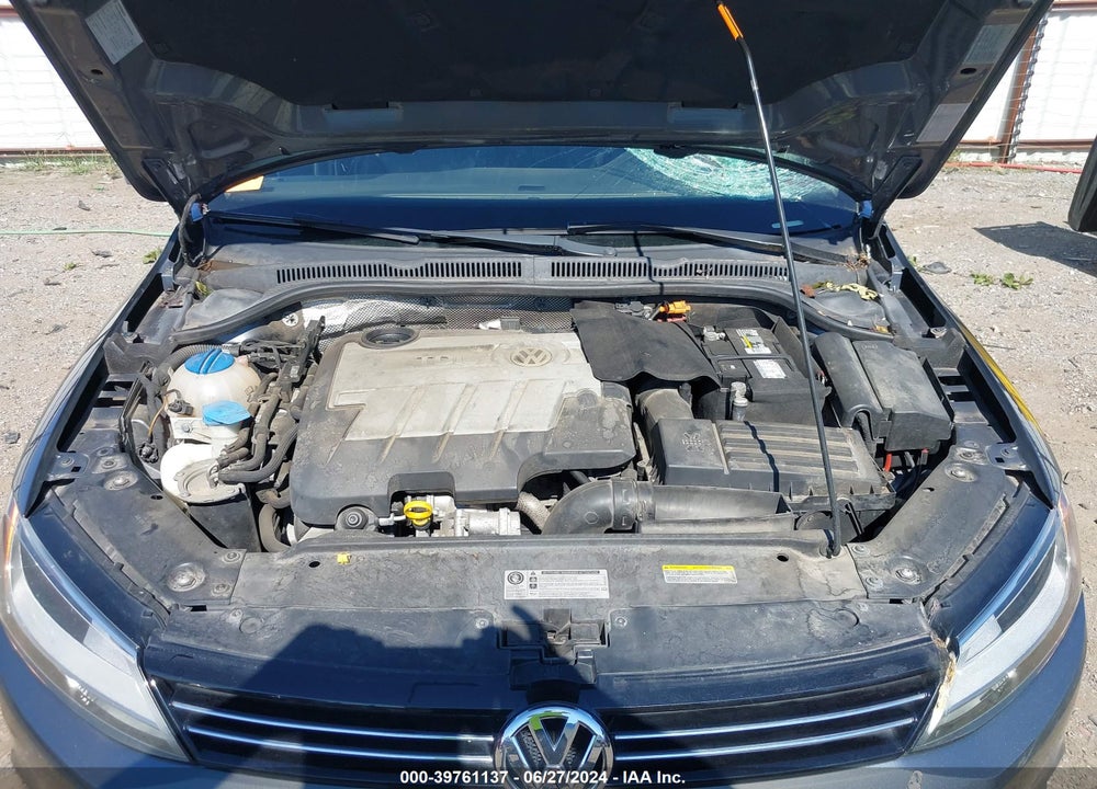 2014 VOLKSWAGEN JETTA 2.0L TDI VIN: 3VWLL7AJ6EM416611