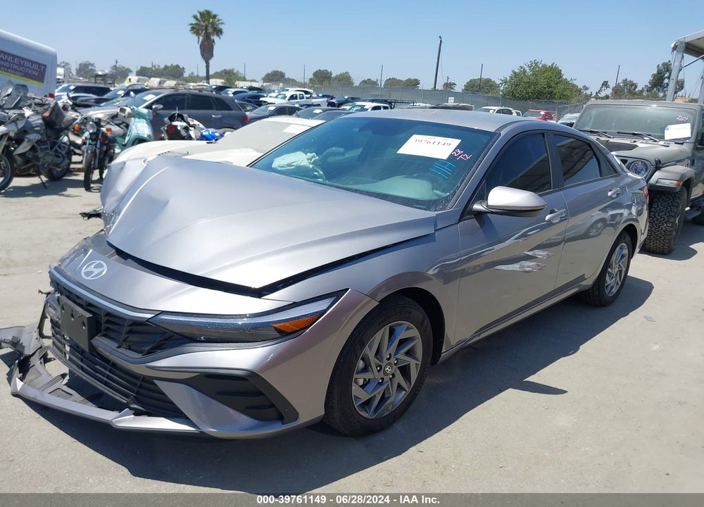 2024 HYUNDAI ELANTRA SEL VIN: KMHLM4DG2RU651504