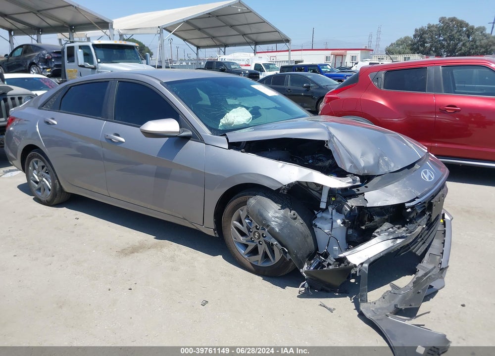 2024 HYUNDAI ELANTRA SEL VIN: KMHLM4DG2RU651504