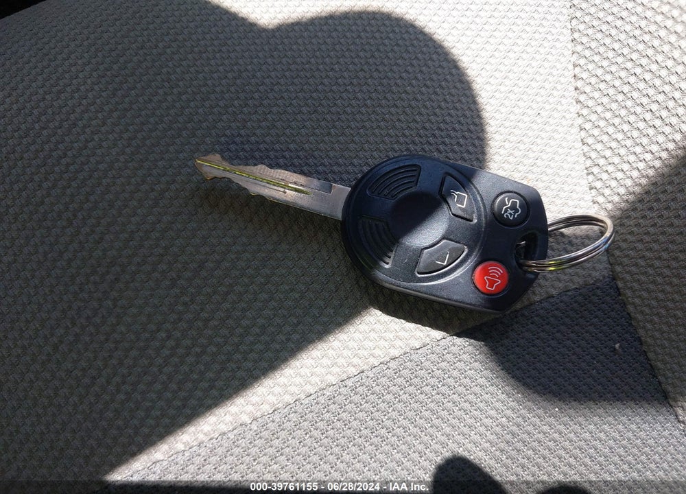 2008 FORD ESCAPE HYBRID VIN: 1FMCU59H38KB06669