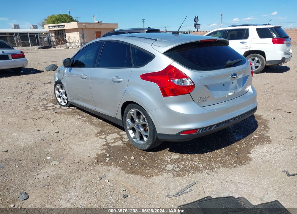 2014 FORD FOCUS SE VIN: 1FADP3K20EL153972