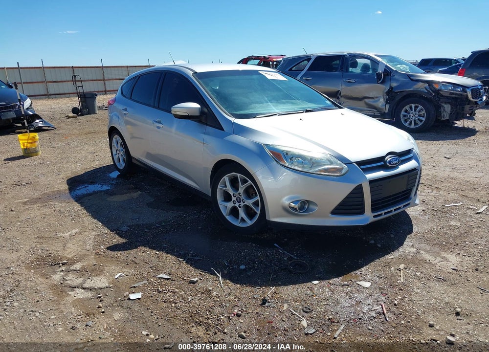 2014 FORD FOCUS SE VIN: 1FADP3K20EL153972