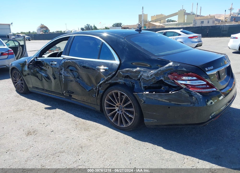 2015 MERCEDES-BENZ S 550 VIN: WDDUG8CB4FA174803
