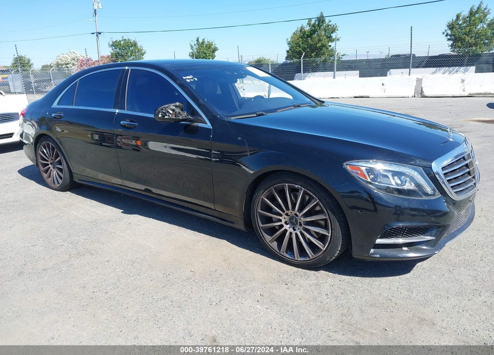 2015 MERCEDES-BENZ S 550 VIN: WDDUG8CB4FA174803