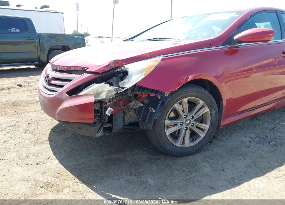 2014 HYUNDAI SONATA GLS VIN: 5NPEB4AC1EH853369