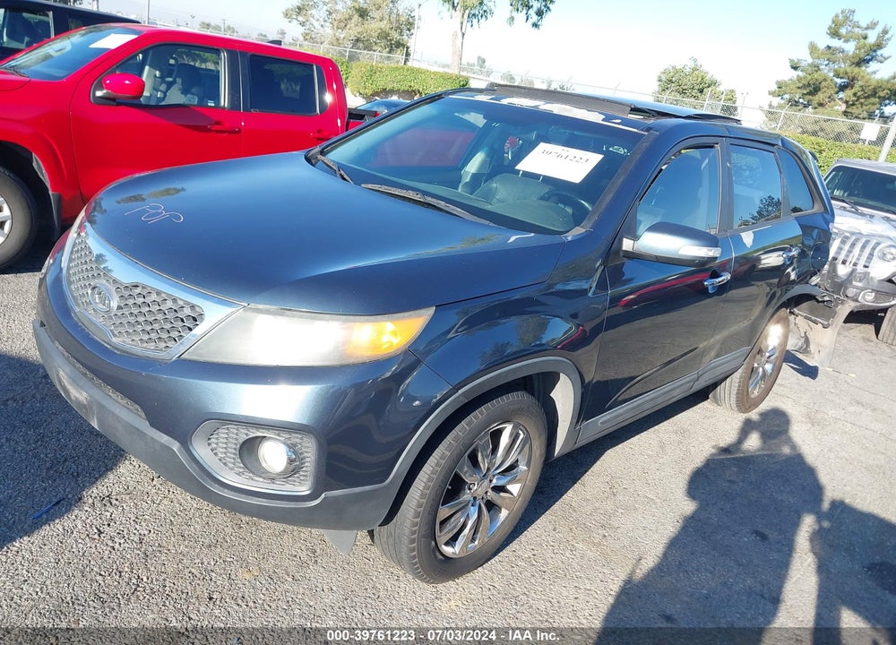 2011 KIA SORENTO EX V6 VIN: 5XYKU4A23BG027744