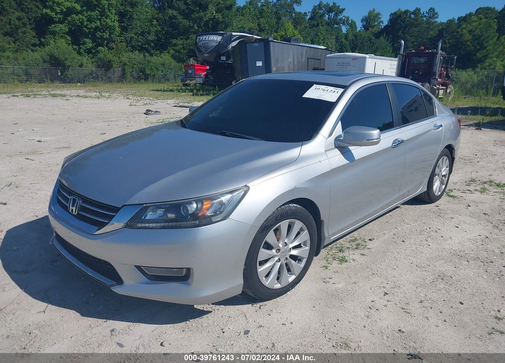 2013 HONDA ACCORD EX VIN: 1HGCR2F77DA110631
