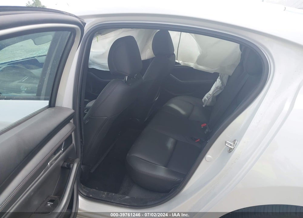 2024 MAZDA 3 2.5 S SELECT SPORT VIN: 3MZBPABM1RM404152