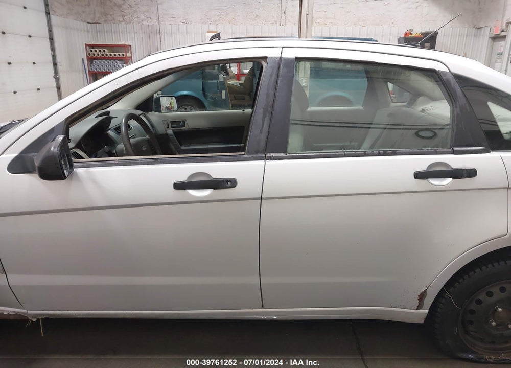 2008 FORD FOCUS SE/SES VIN: 1FAHP35N18W236871