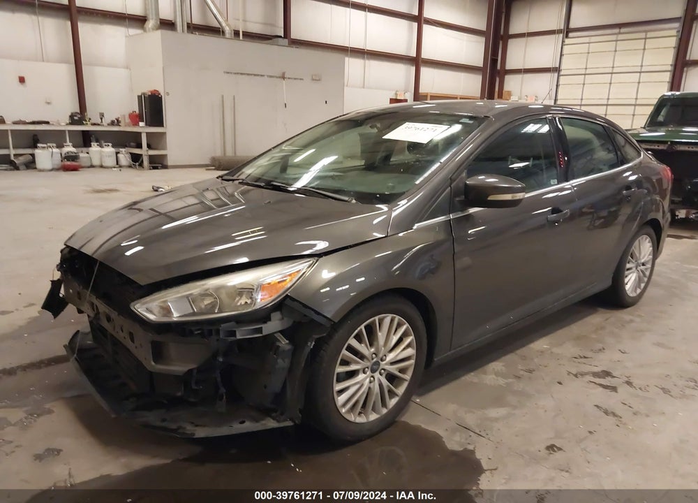 2015 FORD FOCUS TITANIUM VIN: 1FADP3J25FL277965