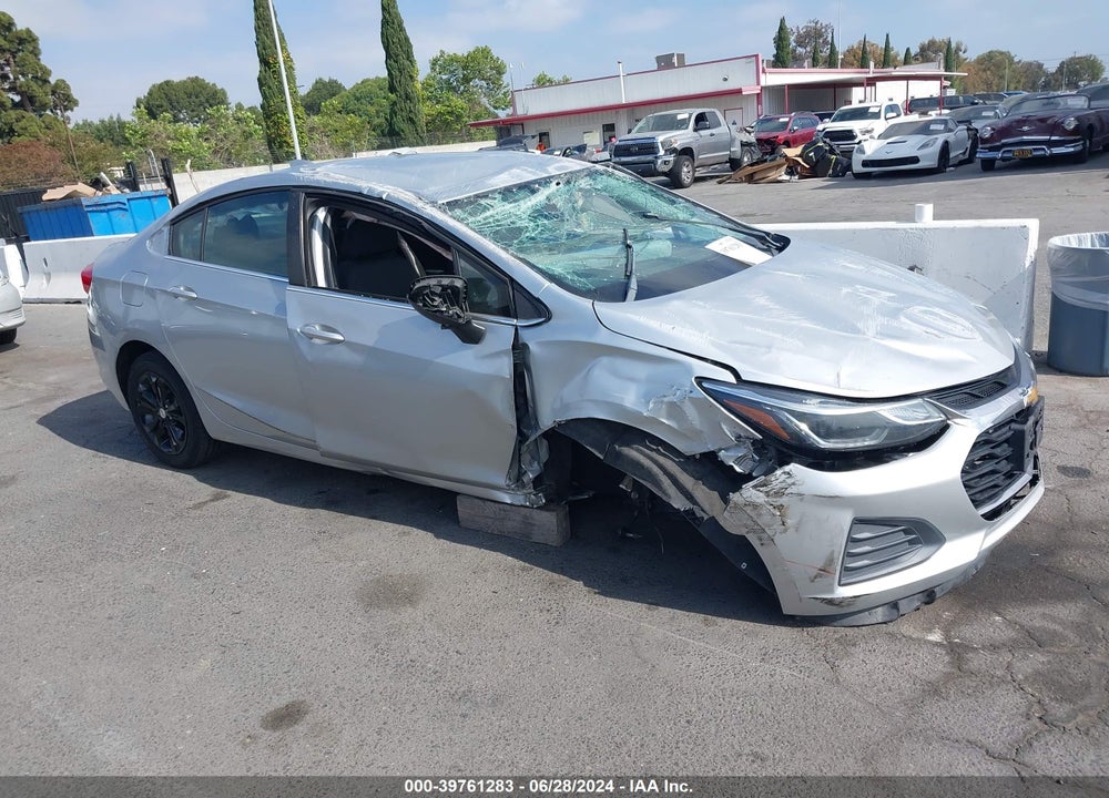 2019 CHEVROLET CRUZE LT VIN: 1G1BE5SM4K7115680