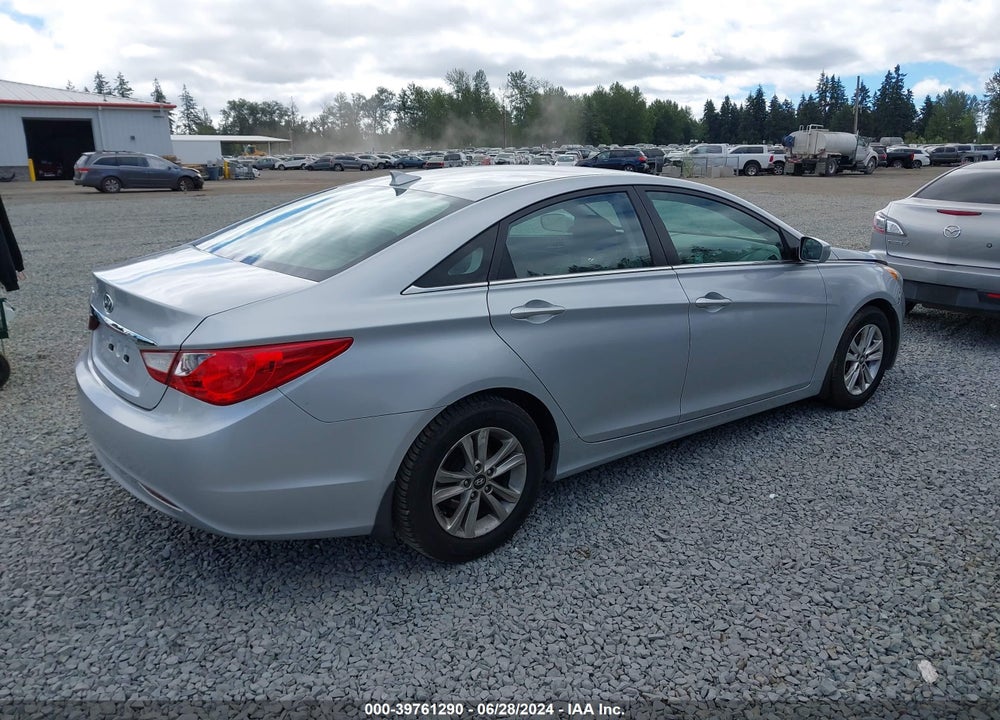 2012 HYUNDAI SONATA GLS VIN: 5NPEB4AC3CH337978