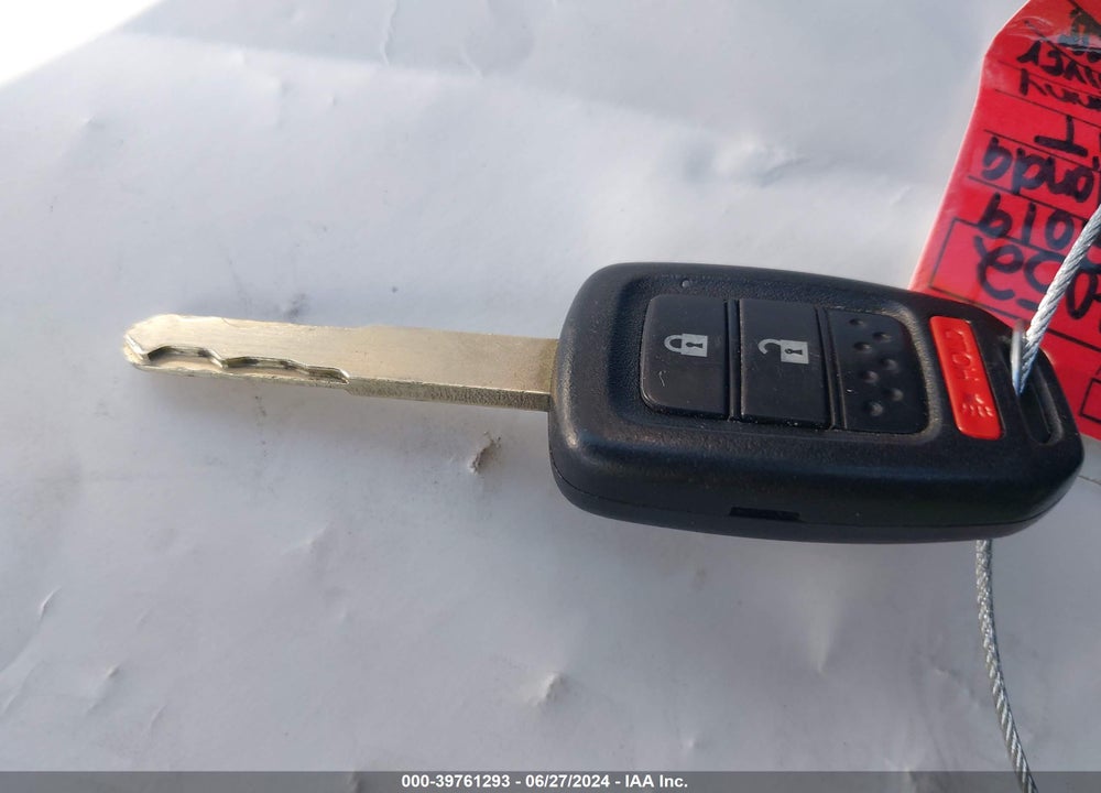 2019 HONDA FIT LX VIN: 3HGGK5H40KM752697