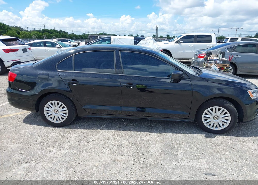 2014 VOLKSWAGEN JETTA 2.0L S VIN: 3VW2K7AJ7EM380474
