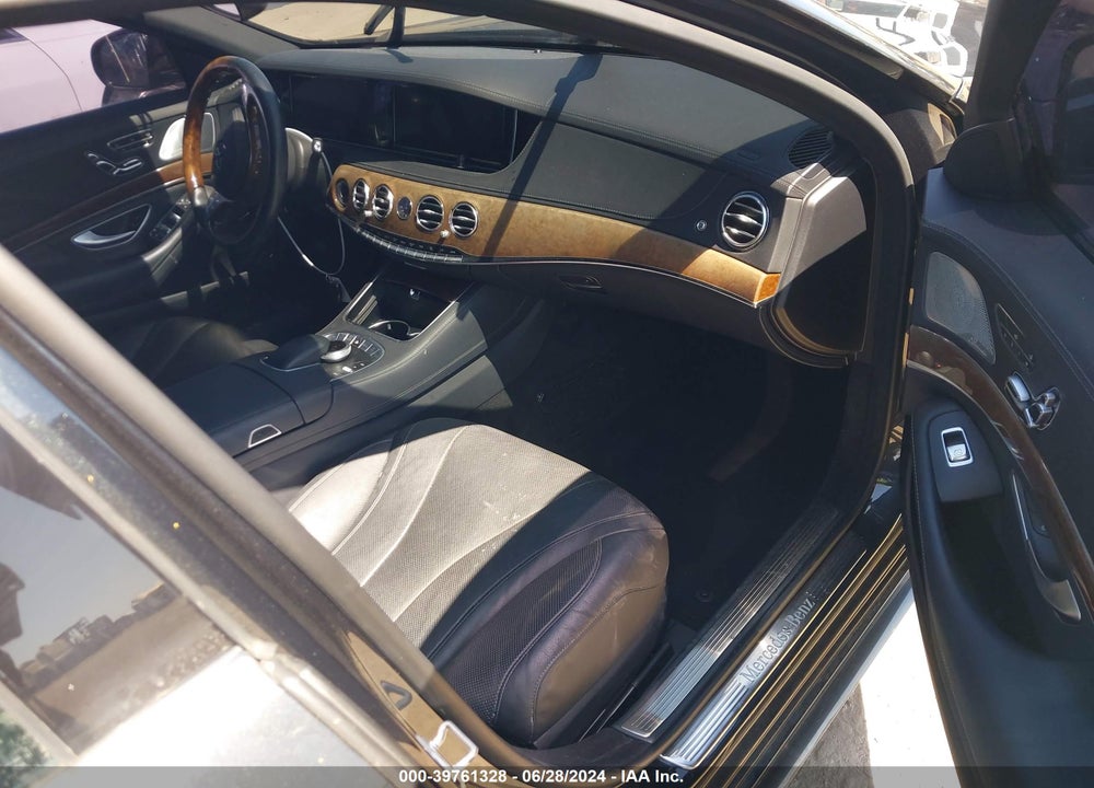 2014 MERCEDES-BENZ S 550 VIN: WDDUG8CB6EA007275