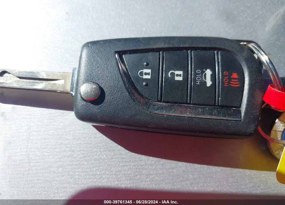 2021 TOYOTA CAMRY LE VIN: 4T1C11AK8MU428389