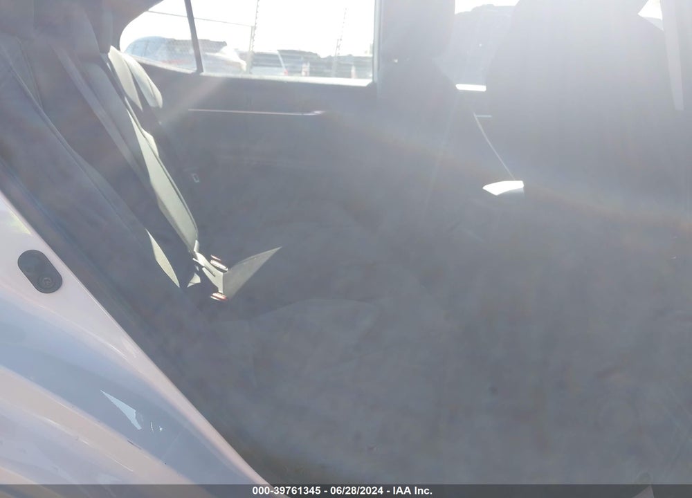2021 TOYOTA CAMRY LE VIN: 4T1C11AK8MU428389